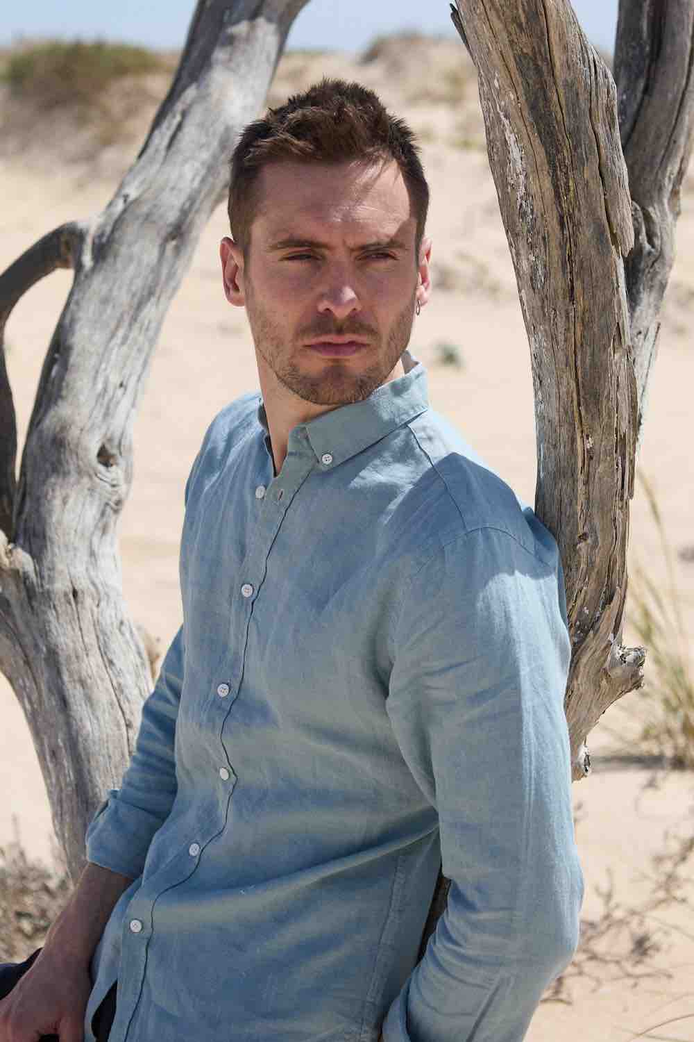 chemise en lin bleue