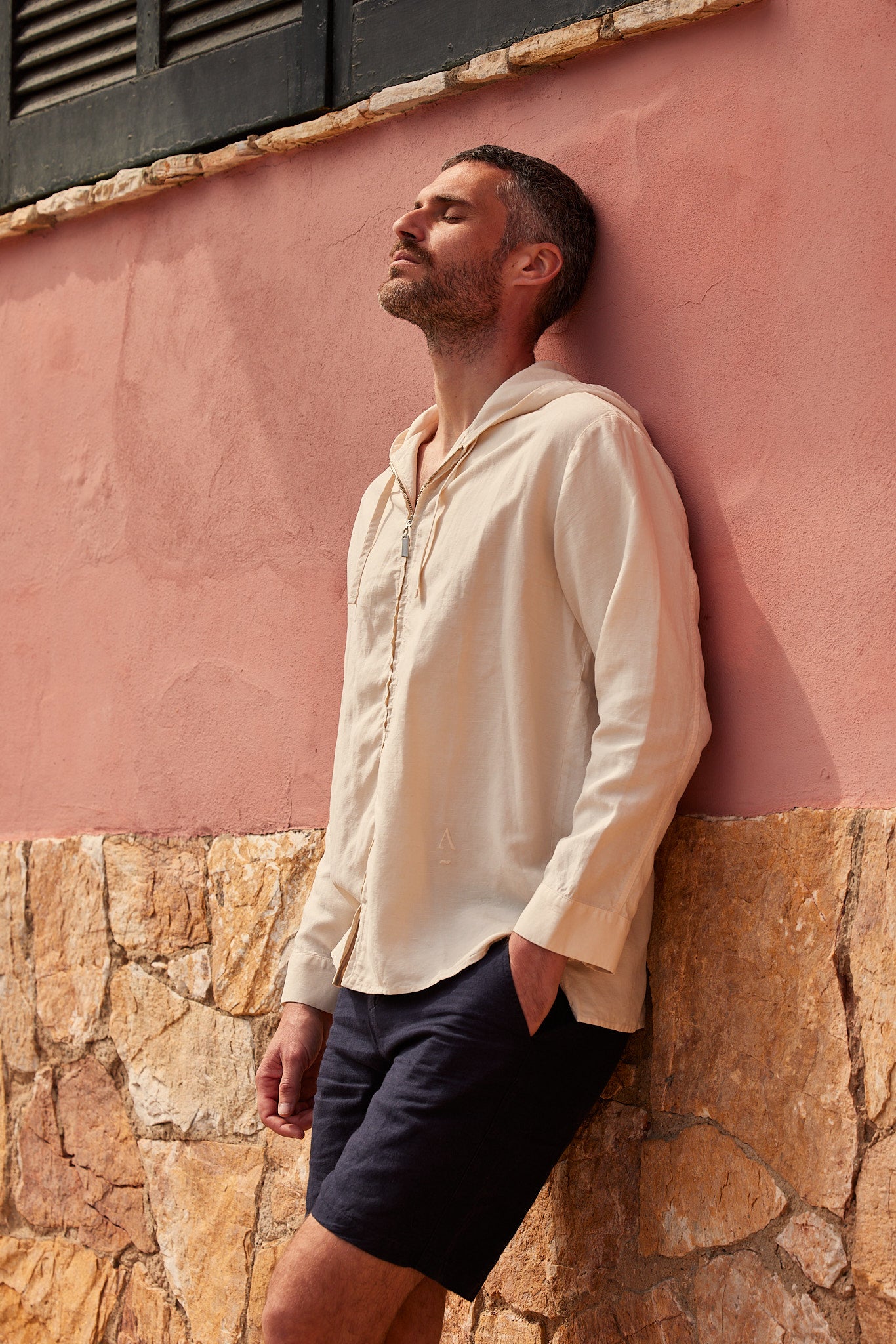 bermuda en lin homme