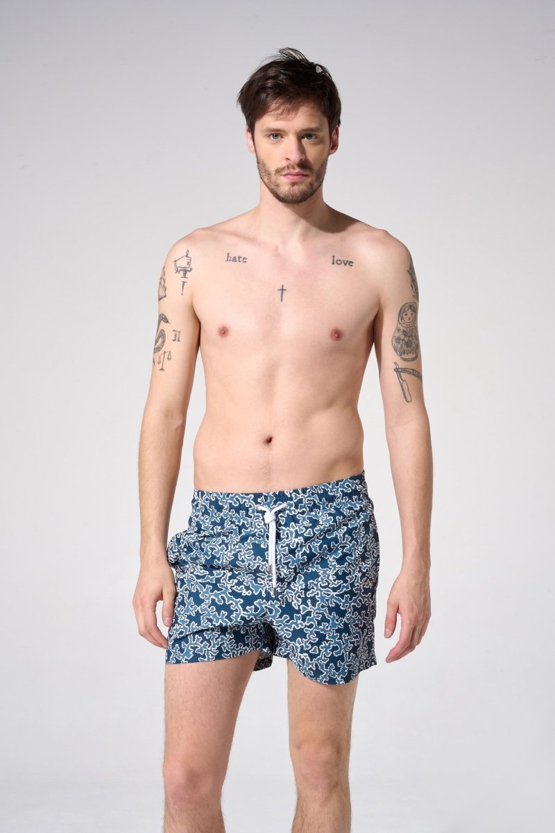 Short de bain bleu à motifs