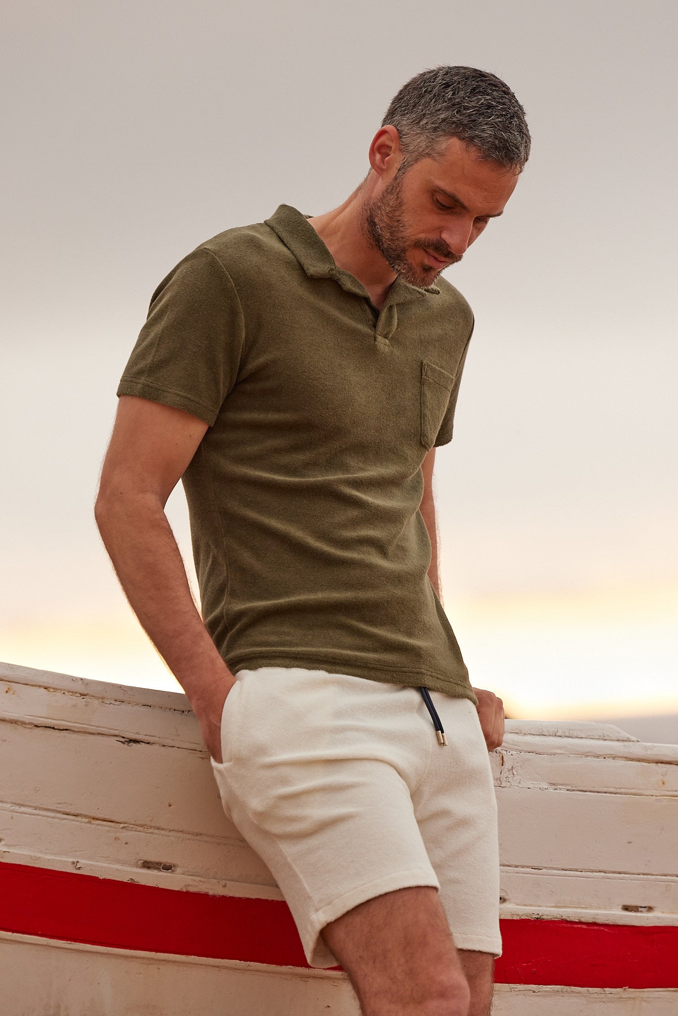 short éponge homme blanc